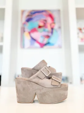 Graceland Wedge