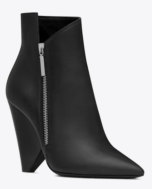Niki Wedge Bootie in Leather - Black
