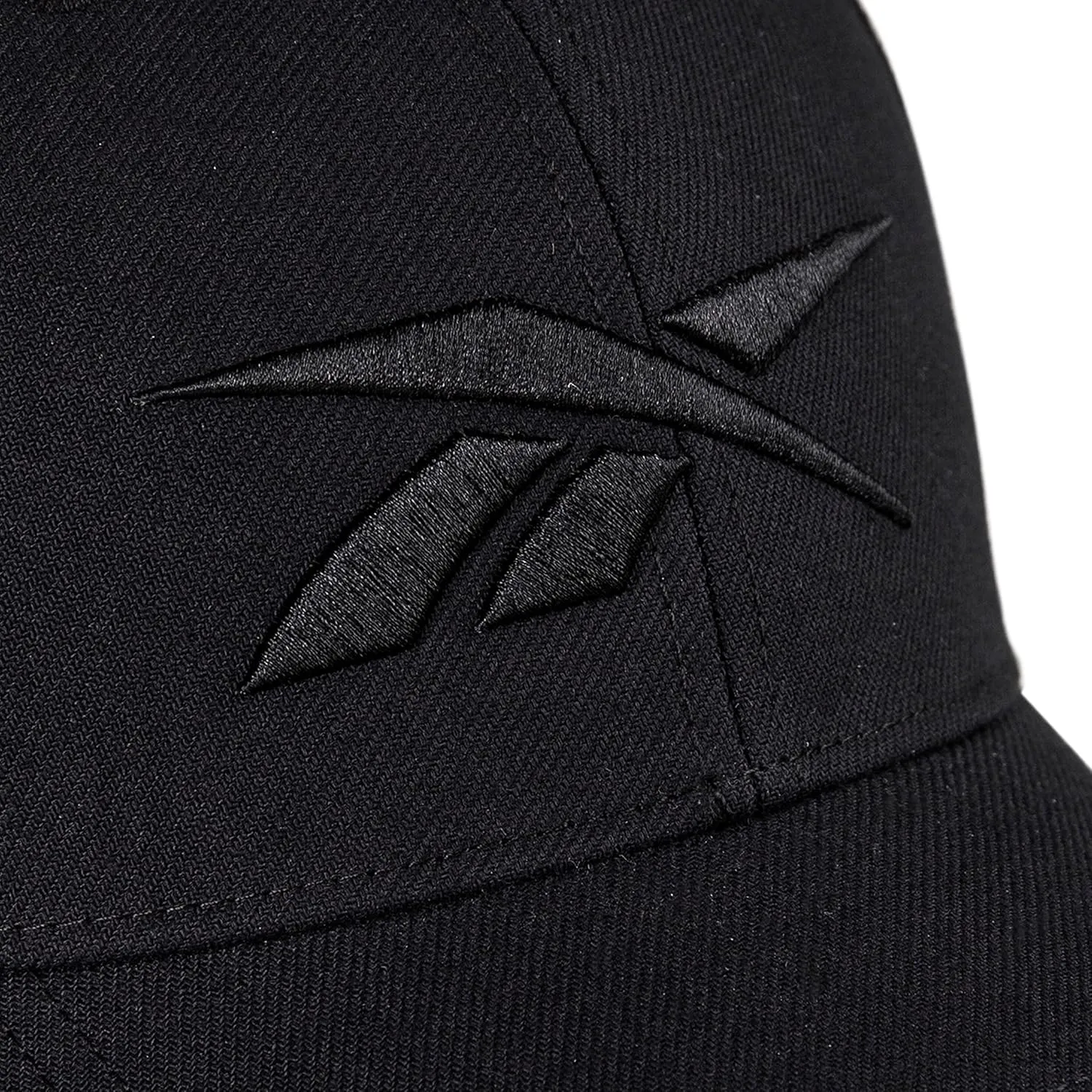 Reebok Classic Vector Ballcap with Adjustable Snapback for Men and Women (One Size Fits Most)